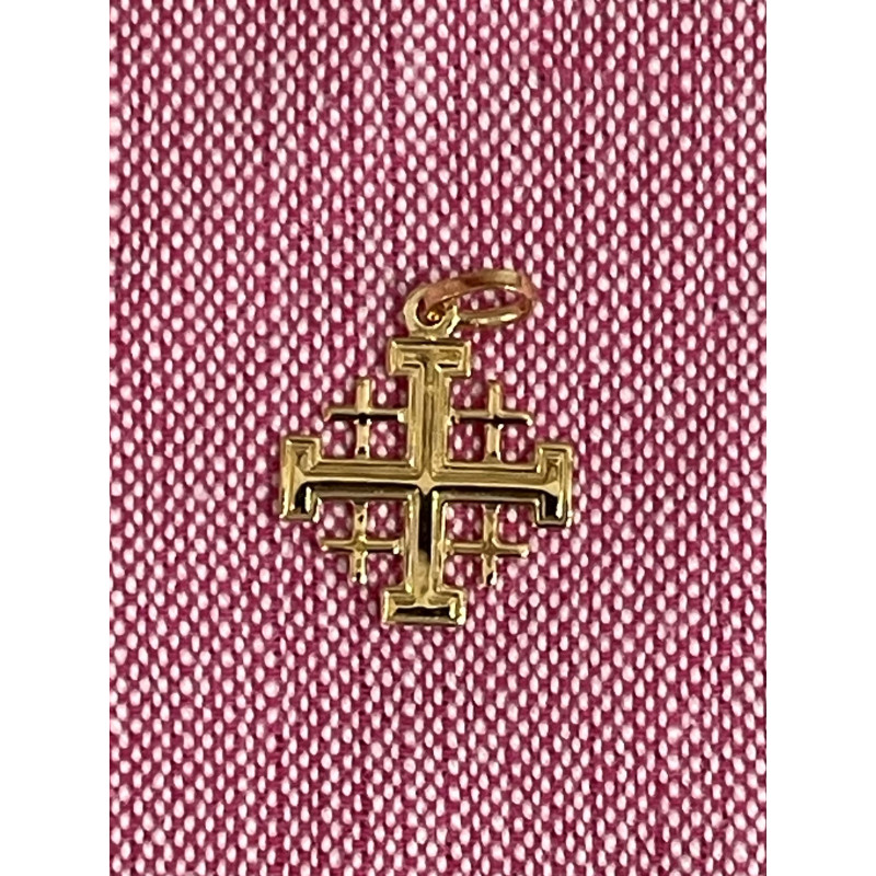 Pendentif croix de Jérusalem en plaqué or, Partant