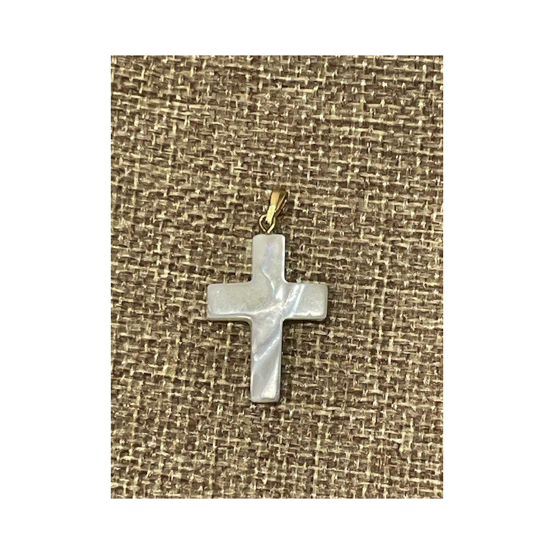 Croix en nacre pour collier ou bracelet, 1.80 x 2.5 cm