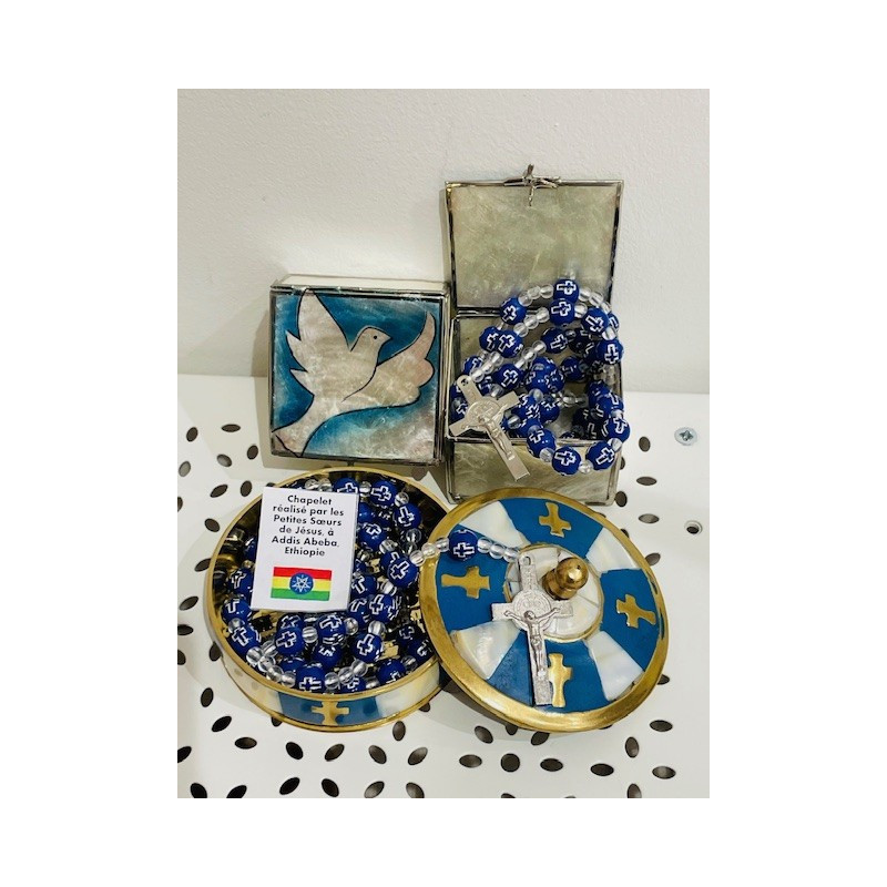 Chapelet Saint-Benoit bleu avec croix argentées, les petites soeurs de Jésus, Ethiopie