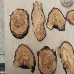 Bougeoir en bois d'olivier, de Zahlé - Liban, Aamali